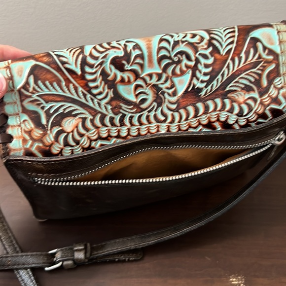 Patricia Nash Tooled Turquoise Crossbody - Picture 7 of 10